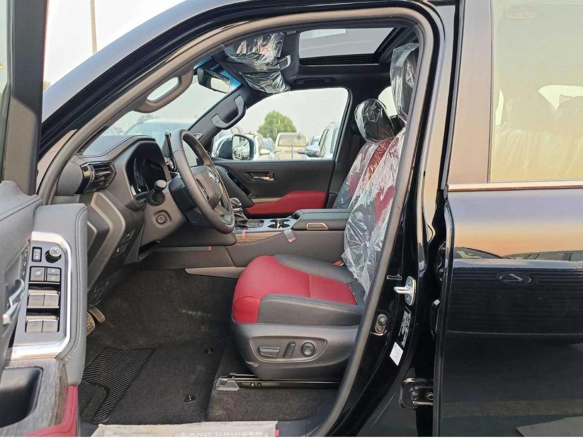 Toyota Land Cruiser 3.5 | VXR TWIN TURBO | JBL WITH HEADSUP DISPLAY | 360* CAM-8-8