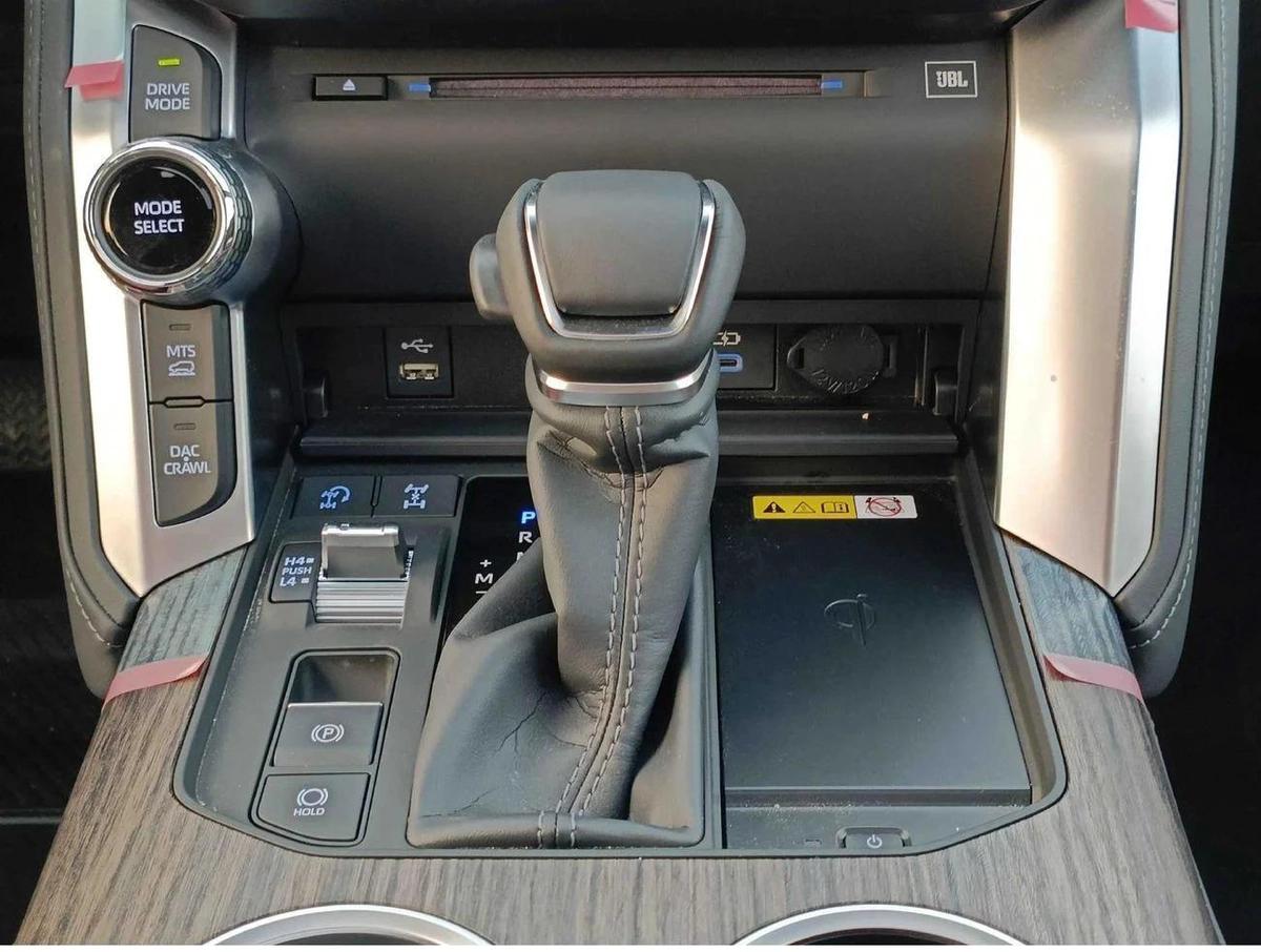 Toyota Land Cruiser 3.5 | VXR TWIN TURBO | JBL WITH HEADSUP DISPLAY | 360* CAM-1-1