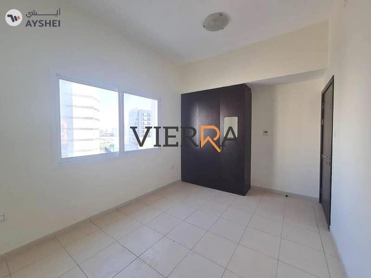 Mazaya 29, Queue Point, Liwan, Dubai-5-5