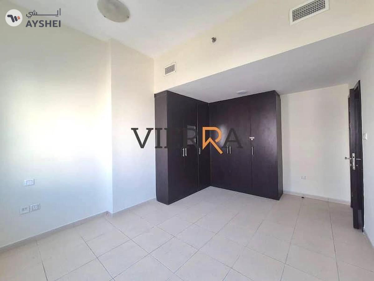 Mazaya 29, Queue Point, Liwan, Dubai-6-6