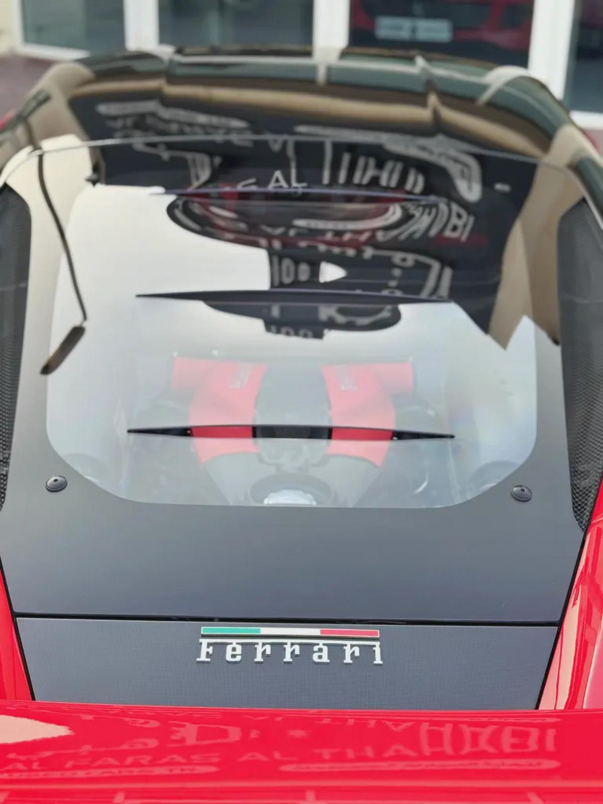 Ferrari F8 TRIBUTO 2022 low mileage full carbon full service history-11-11