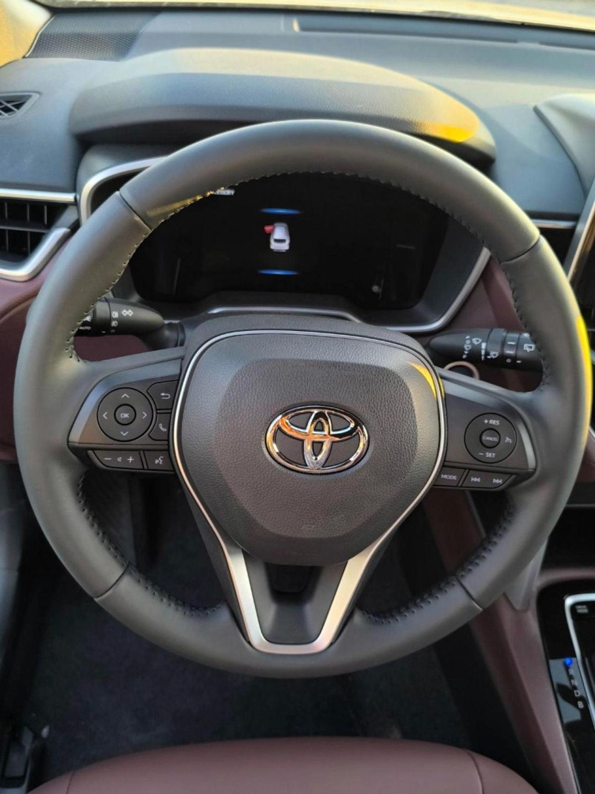 Toyota Corolla Cross CROLLA CROSS 1.8L HYBRID 2024-7-7