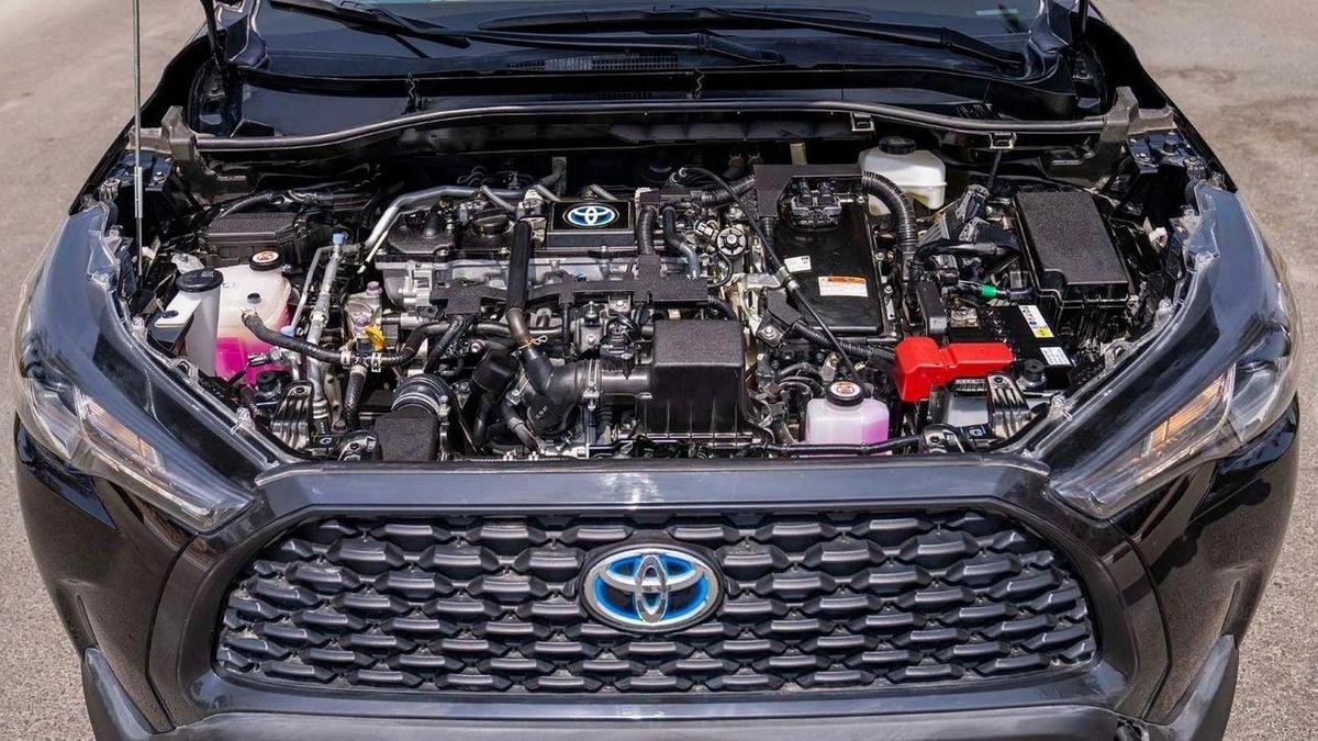 Toyota Corolla Cross CROLLA CROSS 1.8L HYBRID 2024-10-10
