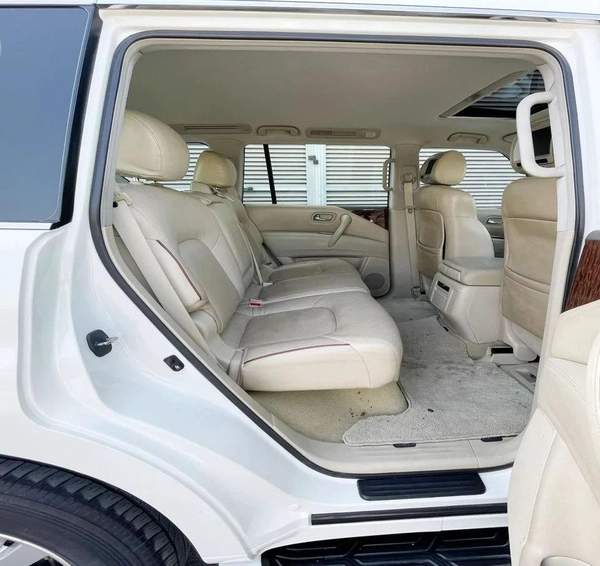 Nissan Patrol SE T1 5.6L AW Rostamani