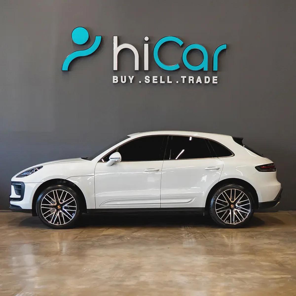 AED 4,407 pm • 0% Downpayment • Porsche Macan Chrono Package • 1 Year Warranty-1-1
