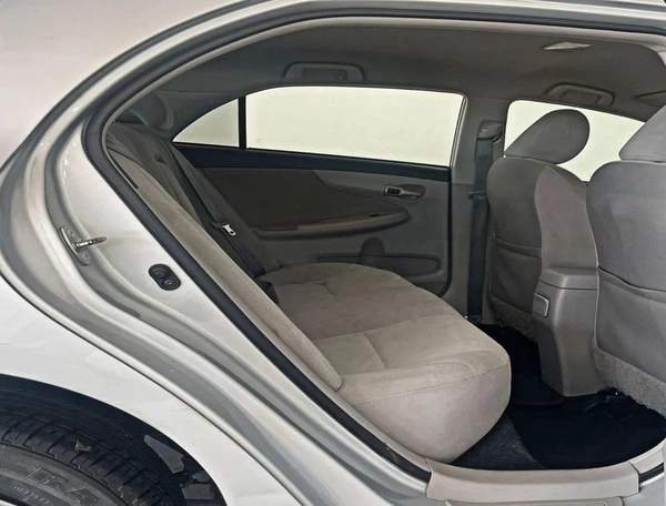 Toyota Corolla XLI 1.8L-4CYL EXCELLENT CONDITION