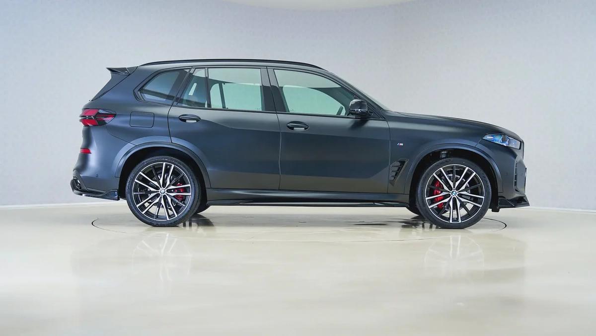Special Offer | AED 5,852 PM | Brand New | X5 xDrive40i M Sport-2-2
