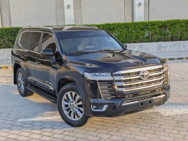 Toyota Land Cruiser GXR 2020 Facelifted 2025 - GCC Specs - Excellent Condition