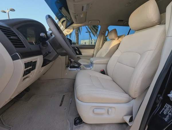 Toyota Land Cruiser GXR 2020 Facelifted 2025 - GCC Specs - Excellent Condition