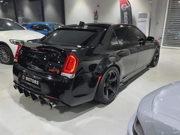 Chrysler 300S | 2016 | V6 | Luxury Sport Sedan | Excellent Condition.