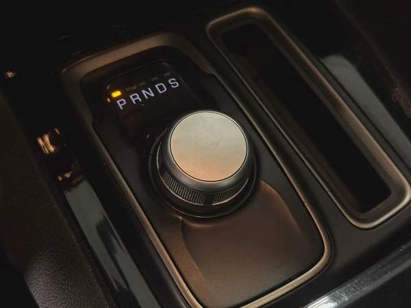 Chrysler 300S | 2016 | V6 | Luxury Sport Sedan | Excellent Condition.