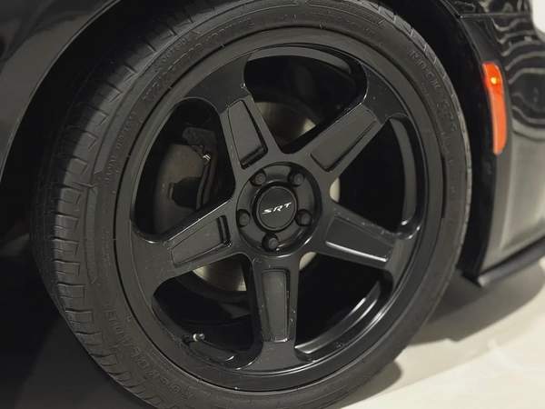 Chrysler 300S | 2016 | V6 | Luxury Sport Sedan | Excellent Condition.