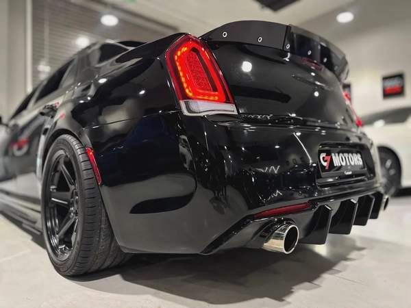 Chrysler 300S | 2016 | V6 | Luxury Sport Sedan | Excellent Condition.