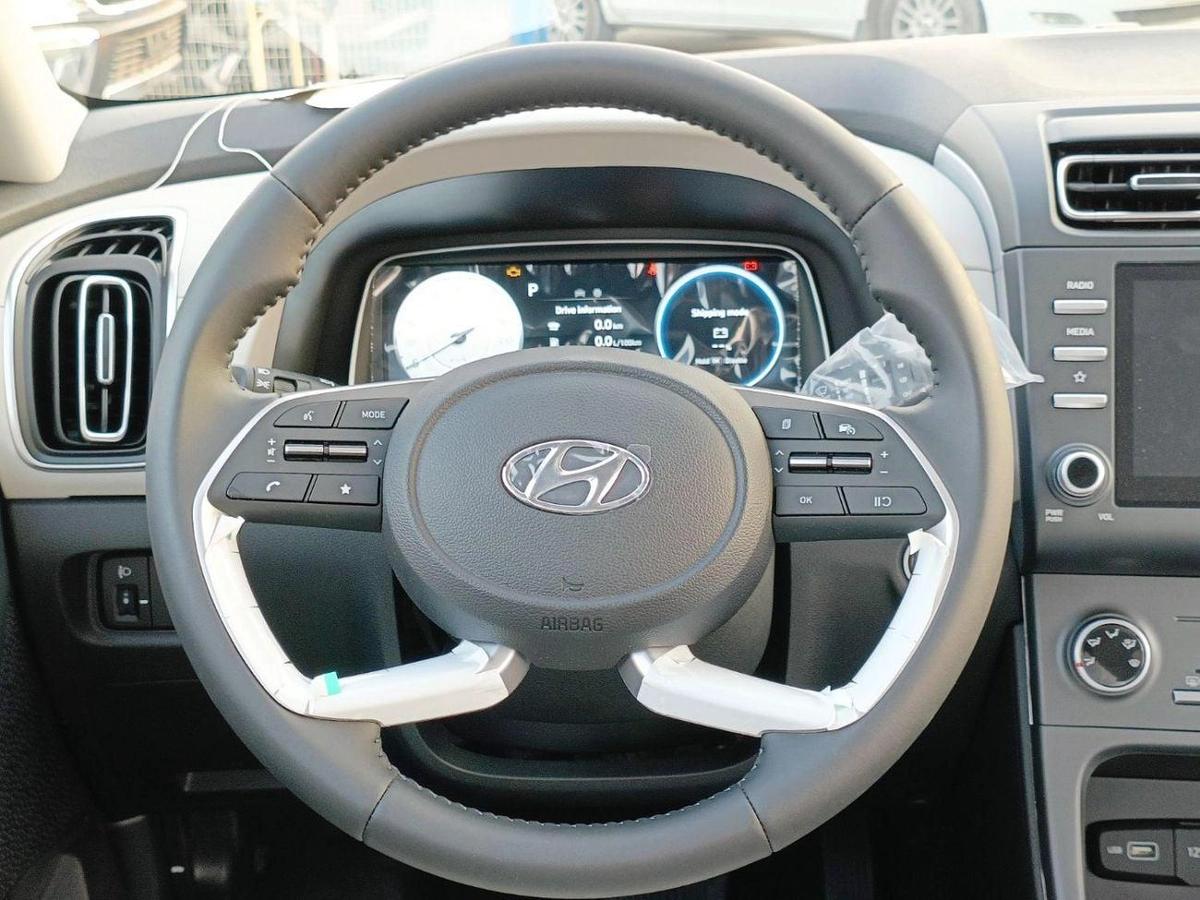 Hyundai Creta PREMIER PLUS/1.5L V4 A/T/FULL OPTION/8" DISPLAY AUDIO/RR CAMERA/PUSH START PANAROMIC SUNROOF/CODE# C-11-11