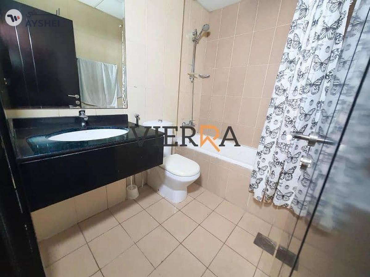 Mazaya 25, Queue Point, Liwan, Dubai-13-13