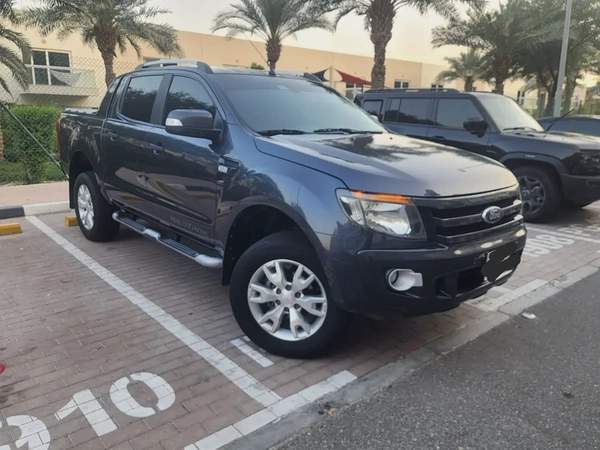 4X4 DIESEL 2015 Ford Ranger 3.2L || GCC Specs ||Well maintained single owner used
