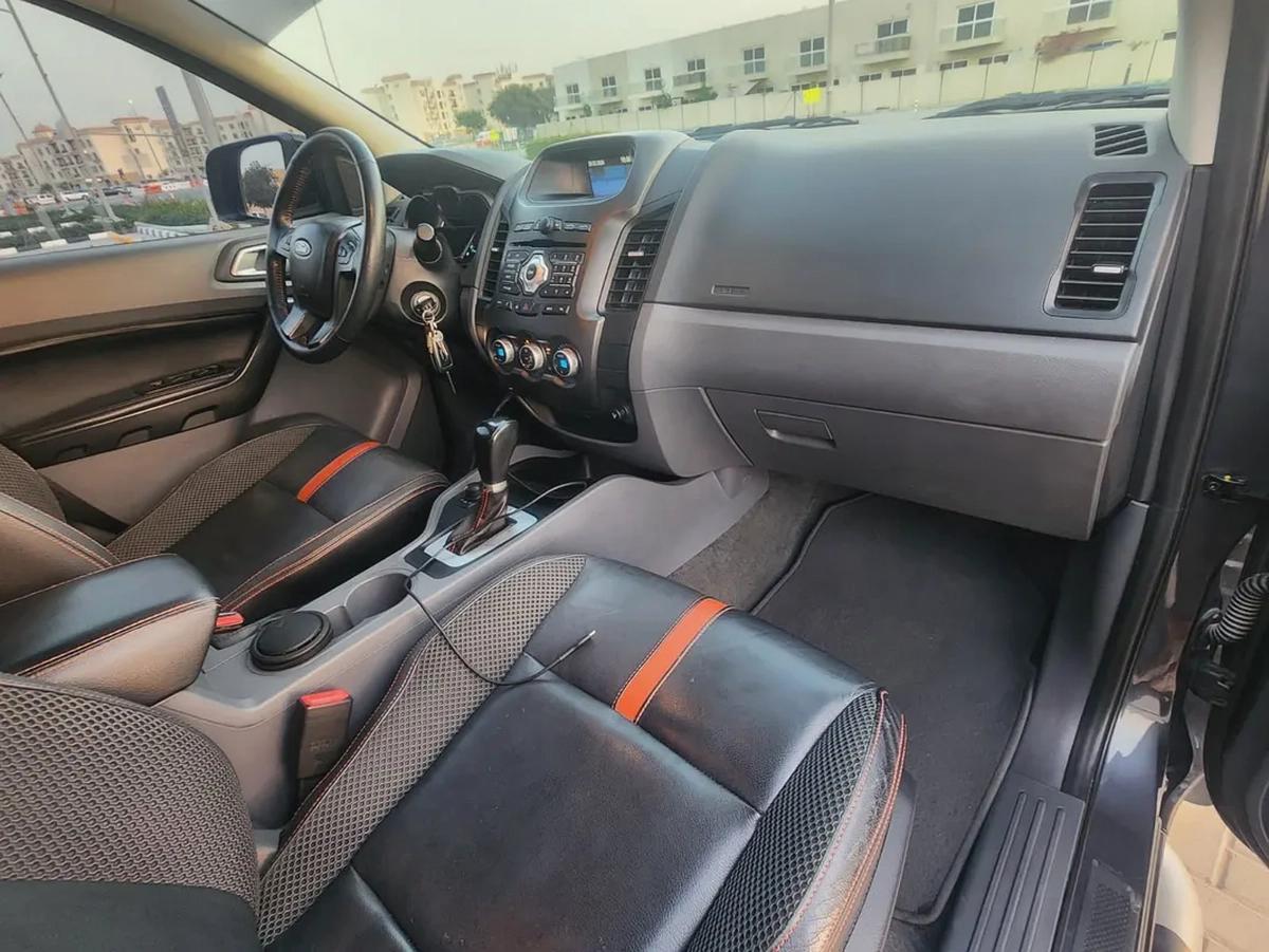 4X4 DIESEL 2015 Ford Ranger 3.2L || GCC Specs ||Well maintained single owner used-8-8