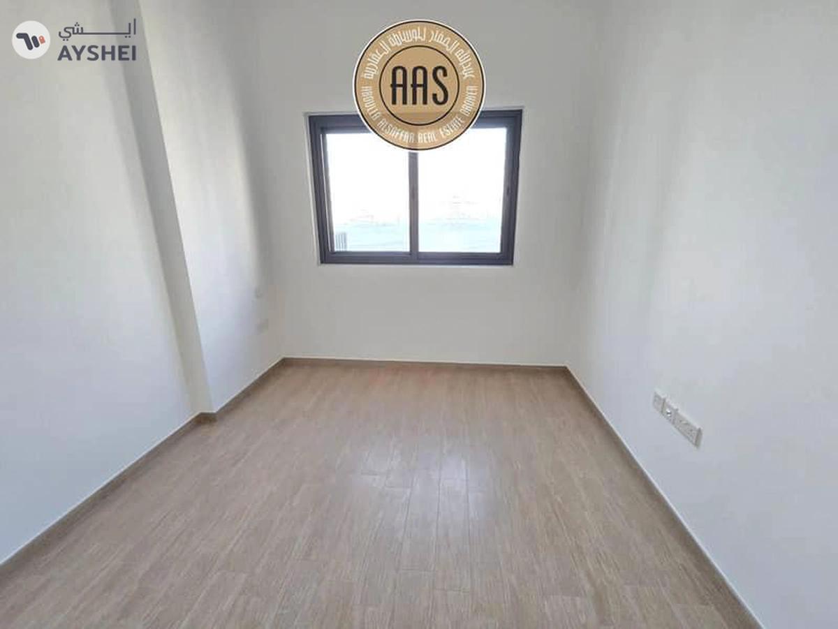 Elegant & Spacious 2BHK with all amenities only in 82k/yr-3-3