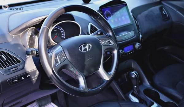 HYUNDAI TUCSON 2015 EMI STARTS AT 1575 AVAILABLE ON ZERO DOWNPAYMENT BANK FINANCE AND CASH