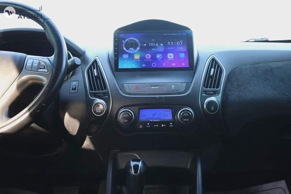 HYUNDAI TUCSON 2015 EMI STARTS AT 1575 AVAILABLE ON ZERO DOWNPAYMENT BANK FINANCE AND CASH