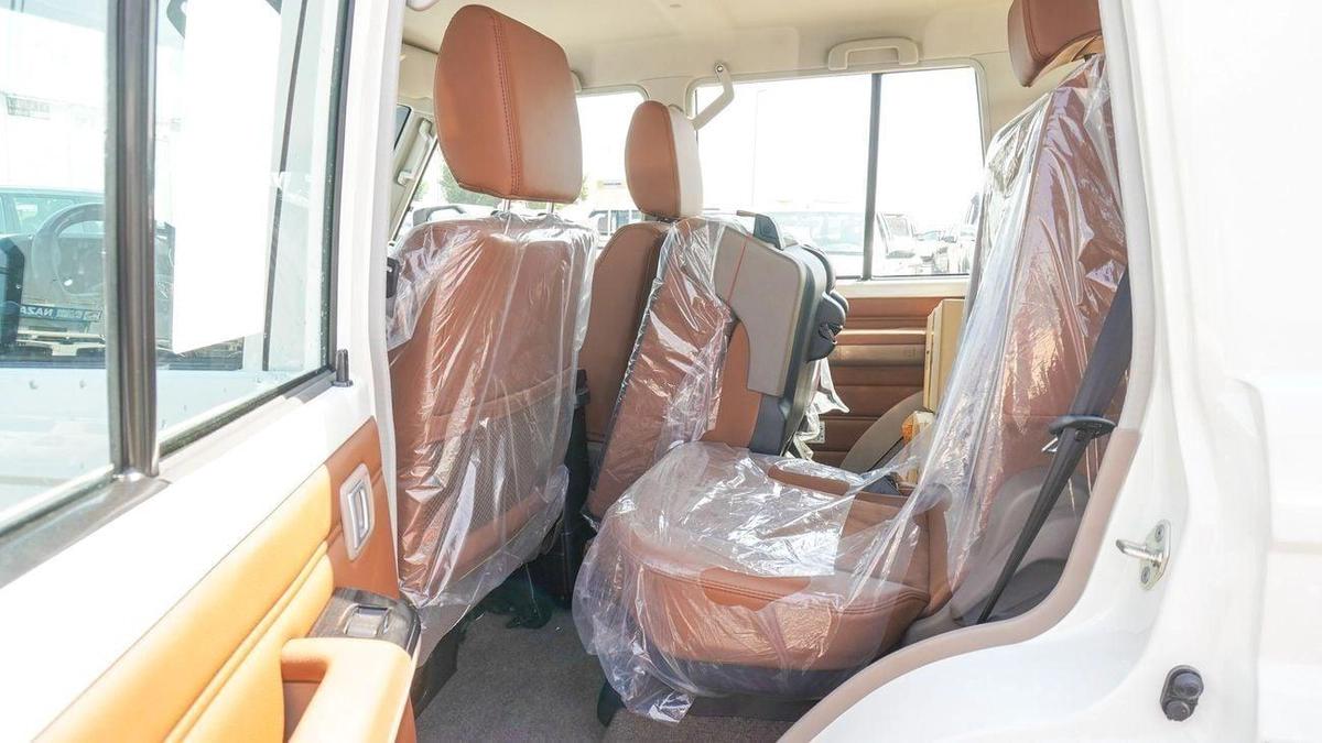 Toyota Land Cruiser 70 2.8L DIESEL Oman Specs-13-13