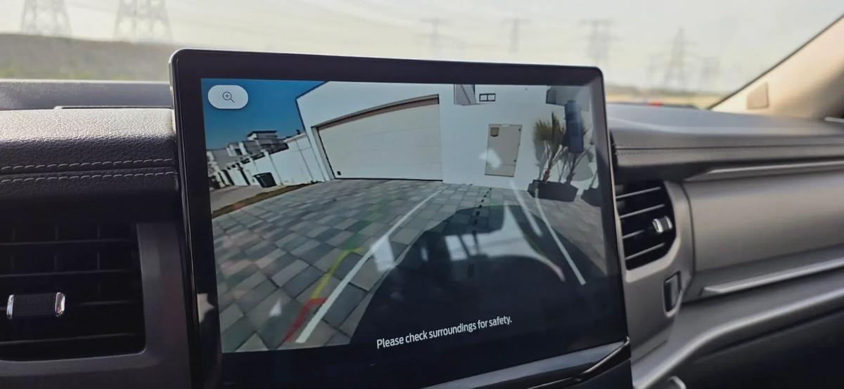 2022 Ford Expedition XLT -Excellent Condition-Under Warranty/Service Contract-Bank Finance Available-12-12