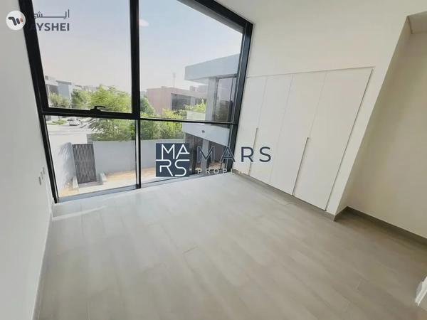 Modern Luxurious Brand New 4bhk + Private Pool + Gate Community + Maid Room