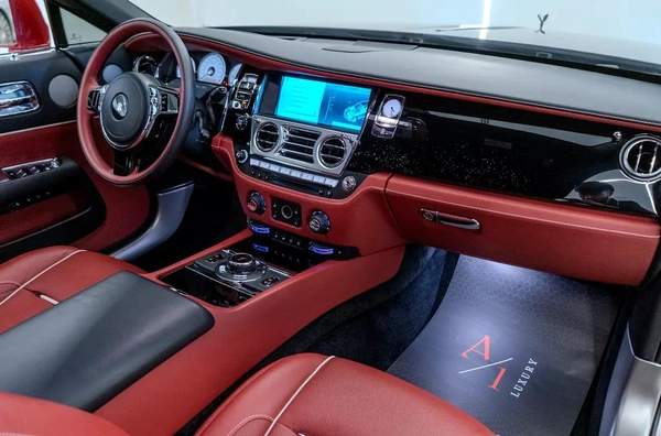 2017 Rolls-Royce Wraith, Fully Loaded, Excellent Condition, GCC Spec