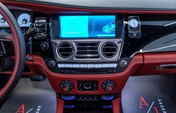 2017 Rolls-Royce Wraith, Fully Loaded, Excellent Condition, GCC Spec