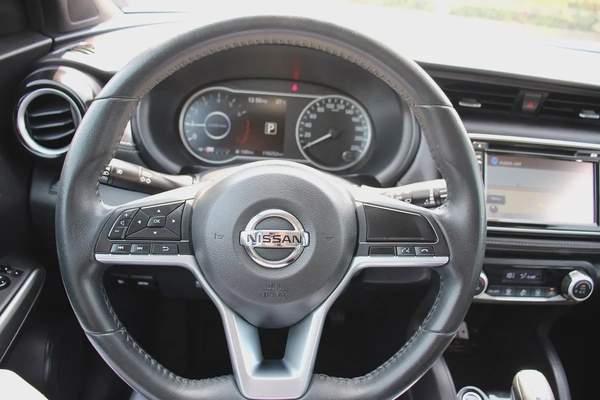 Nissan Kicks 2018 Gcc Full Option 360 Camera Leather (466x 48) With Without Down Payment