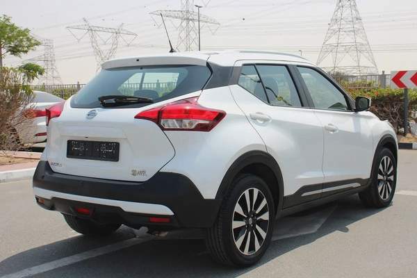 Nissan Kicks 2018 Gcc Full Option 360 Camera Leather (466x 48) With Without Down Payment