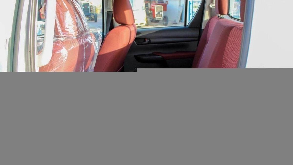 Toyota Hilux HILUX 2.7L AT MED OPTION-14-14
