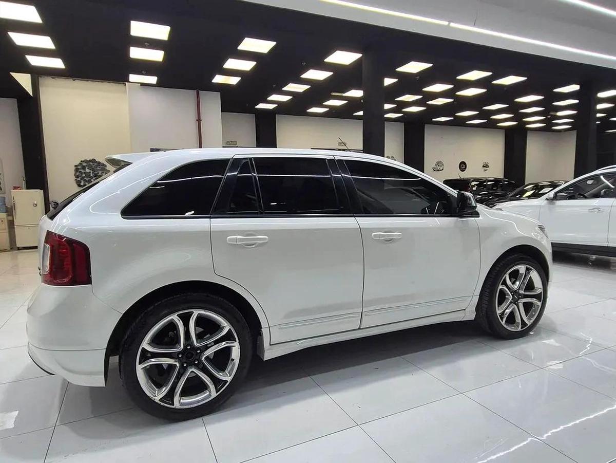 Ford Edge Sport 2011 GCC Specs - Well Maintained-3-3