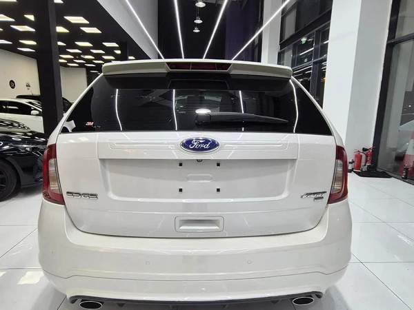 Ford Edge Sport 2011 GCC Specs - Well Maintained