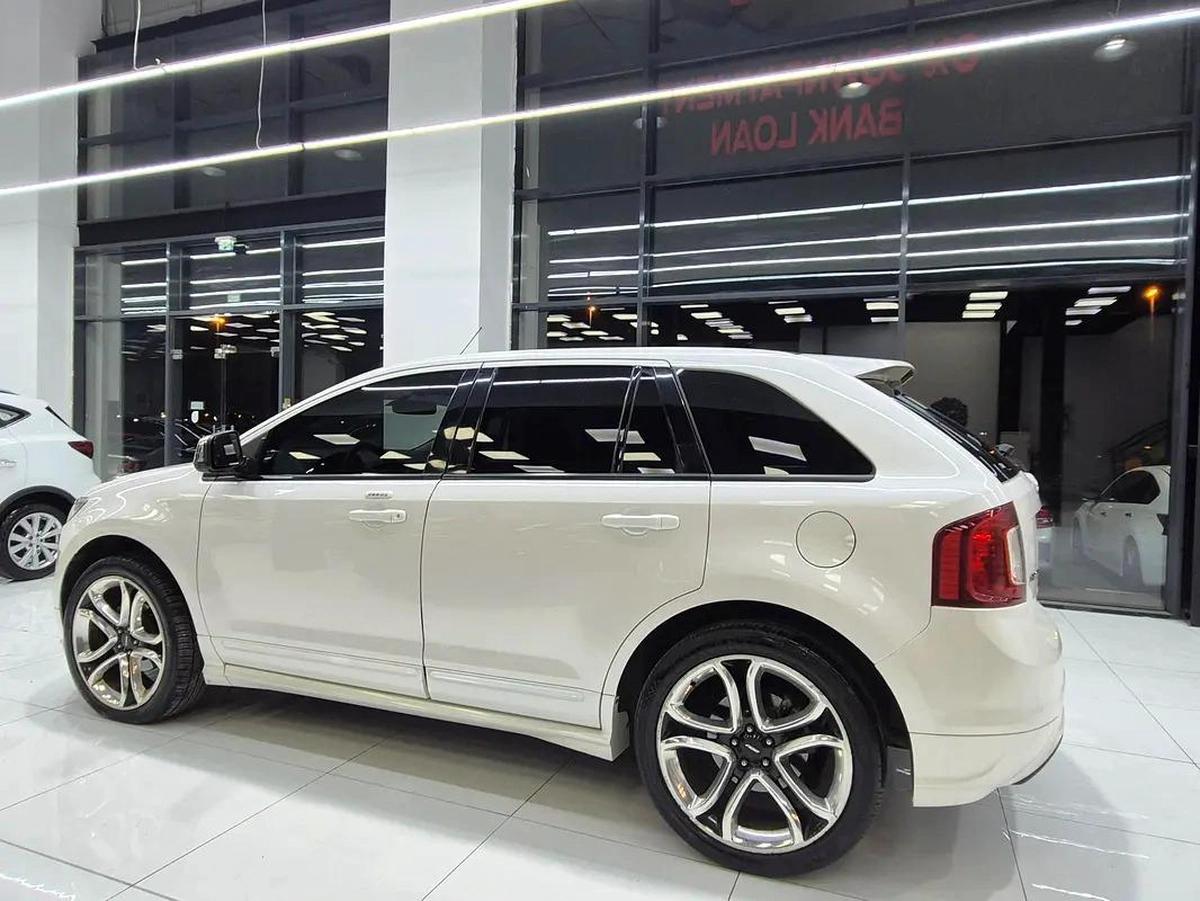 Ford Edge Sport 2011 GCC Specs - Well Maintained-8-8