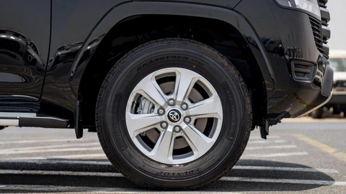 Toyota Land Cruiser LC GXR 3.3D\(LHD) TOYOTA LAND CRUISER LC300 GXR 3.3D AT MY2025 – BLACK-7-7