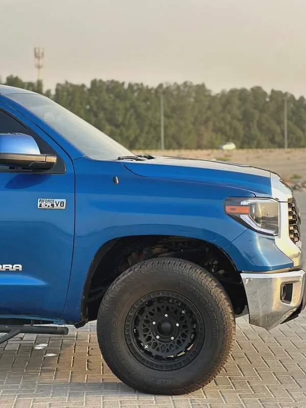 تويوتا تندرا 2017 مواصفات امريكية بحالة جيدة