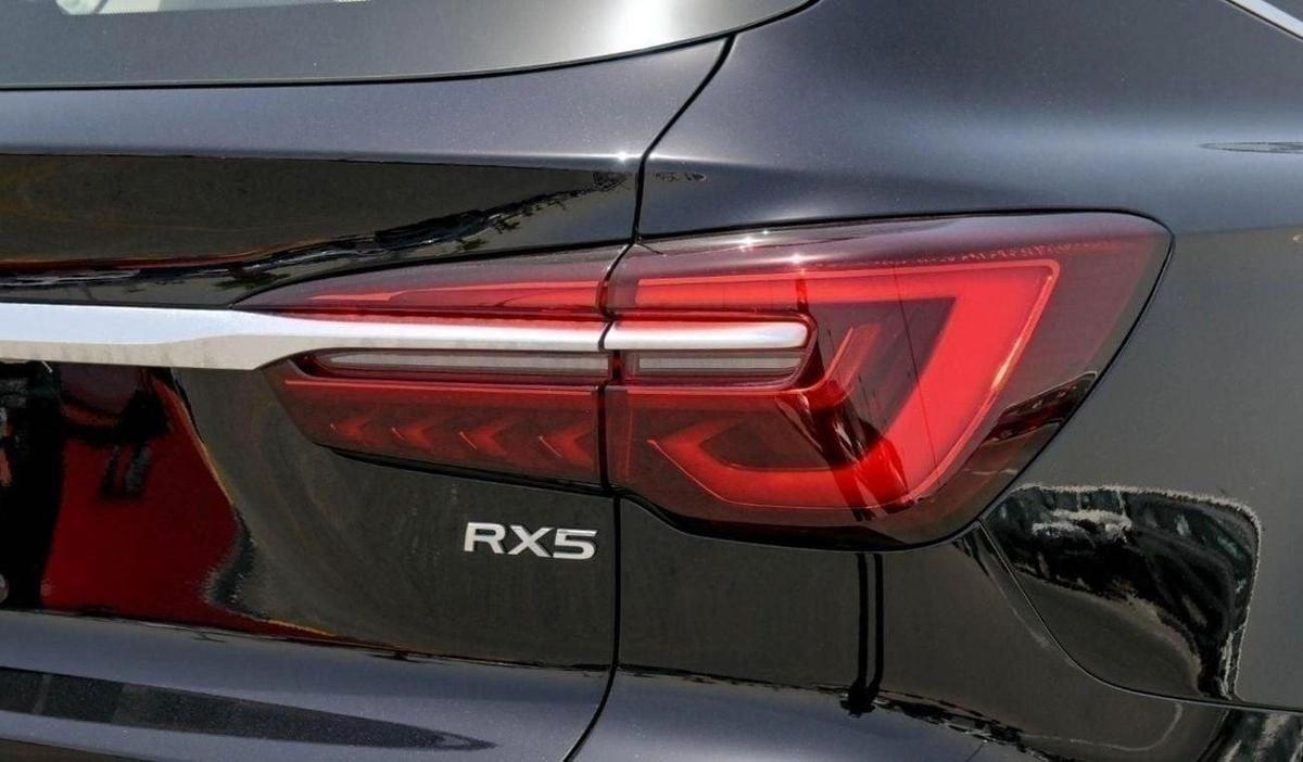 MG RX5 Brand New MG RX5 Plus Deluxe FOR EXPORT A/T | Petrol | Black/Beige | N-RX5-DEL-1.5-25|-7-7