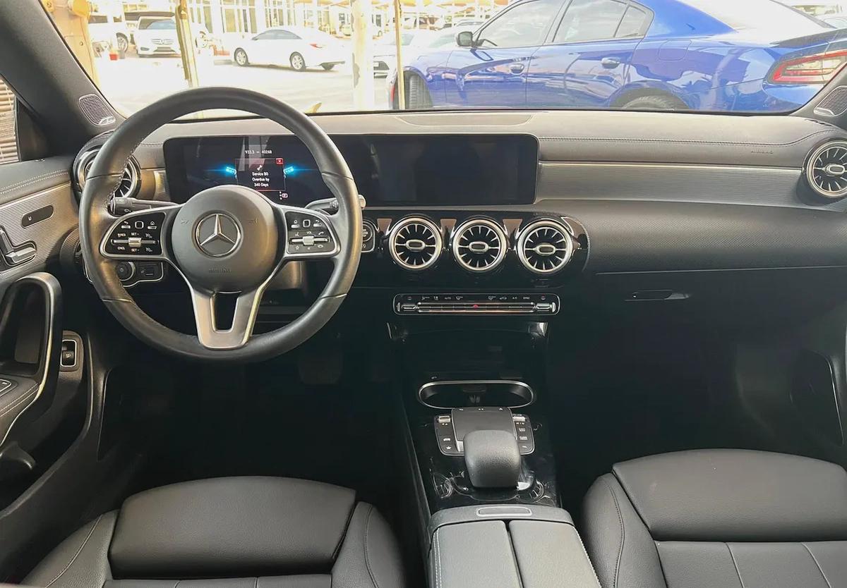 MERCEDES CLA250 2021-6-6