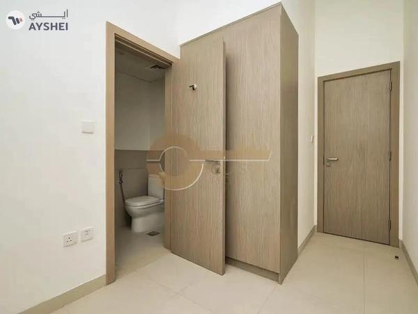 Luxurious Townhouse |Corner Unit| Vastu Compliant