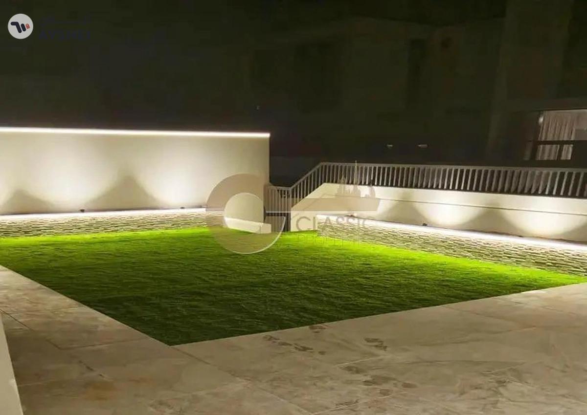 Luxurious Townhouse |Corner Unit| Vastu Compliant-18-18