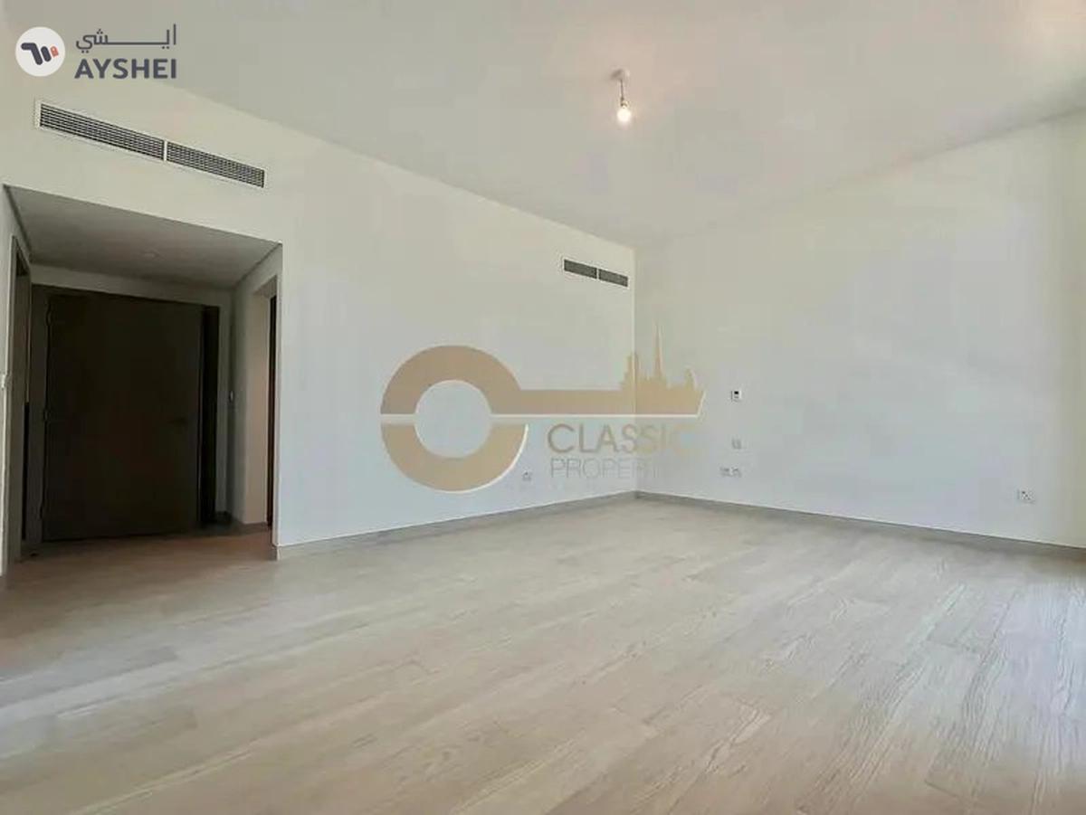 Luxurious Townhouse |Corner Unit| Vastu Compliant-5-5