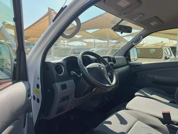 2022 | Nissan Urvan | Automatic |Van | GCC | Ref#963