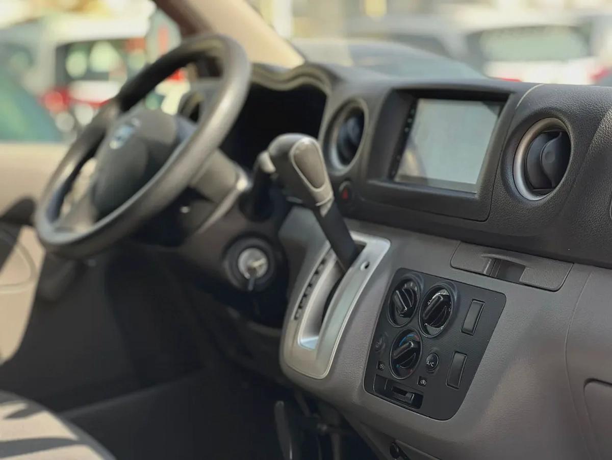 2022 | Nissan Urvan | Automatic |Van | GCC | Ref#963-17-17