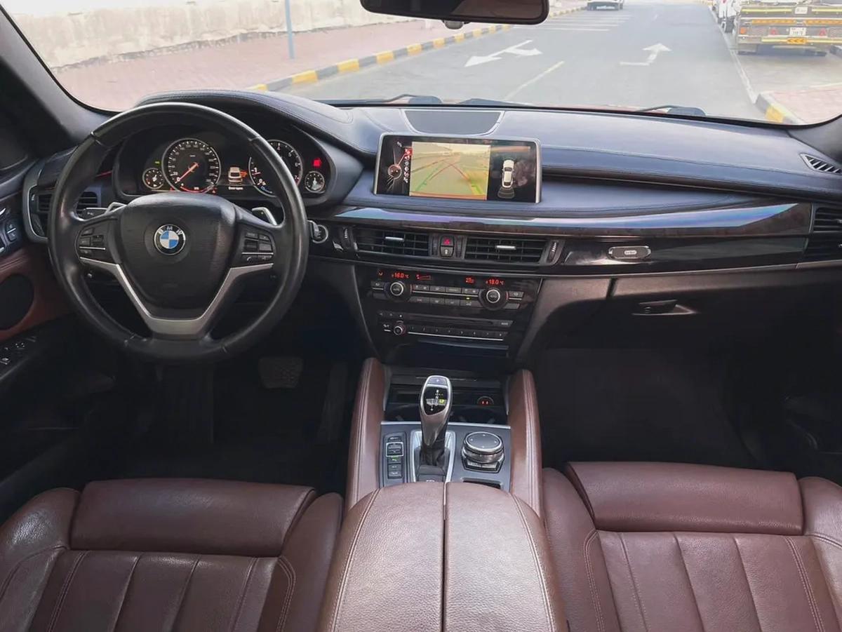 BMW X6 V8 GCC full option accident free excellent condition-9-9