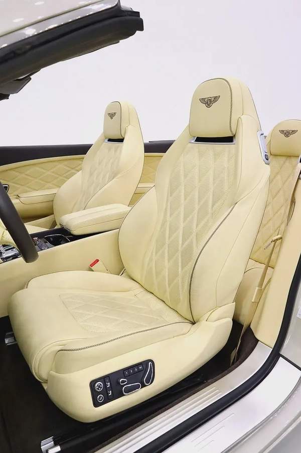 BENTLEY CONTINENTAL GTC SPEED W12 - SPECIAL GAZELLE BEIGE + NAIM AUDIO