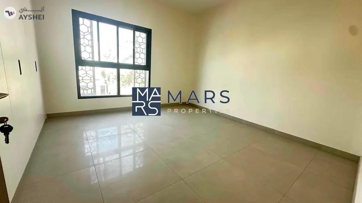 Luxurious 4 bedrooms villa available for rent in Sharjah sustainable city for 145,000 AED yearly-11-11