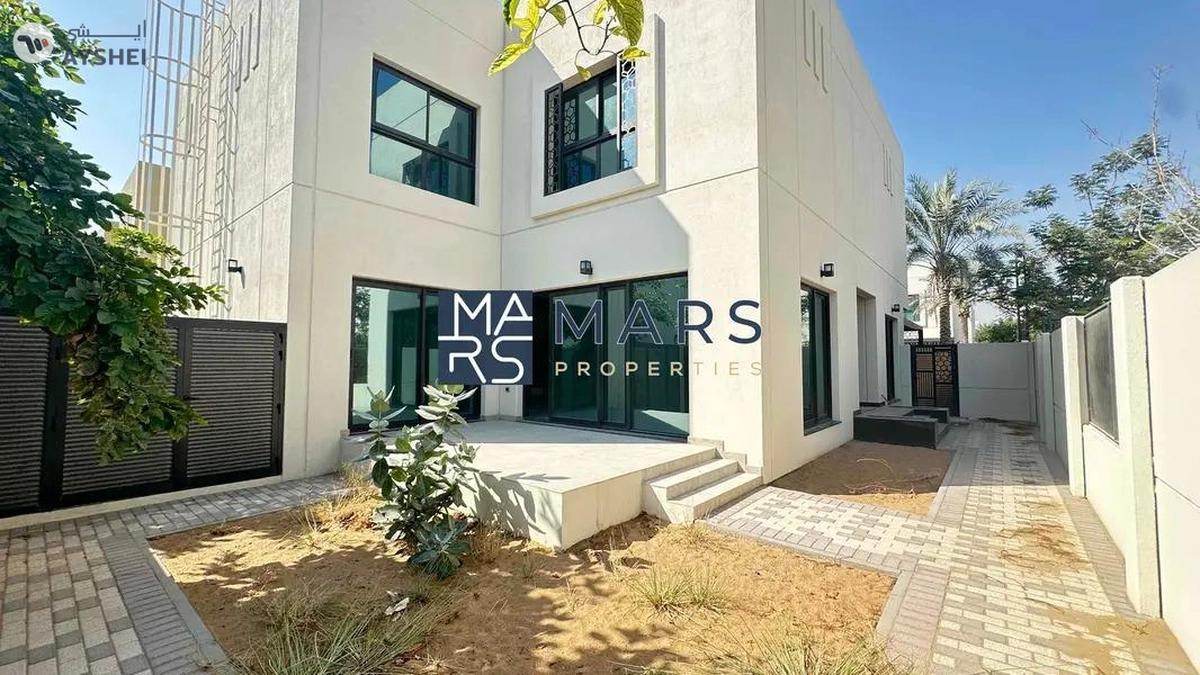 Luxurious 4 bedrooms villa available for rent in Sharjah sustainable city for 145,000 AED yearly-2-2