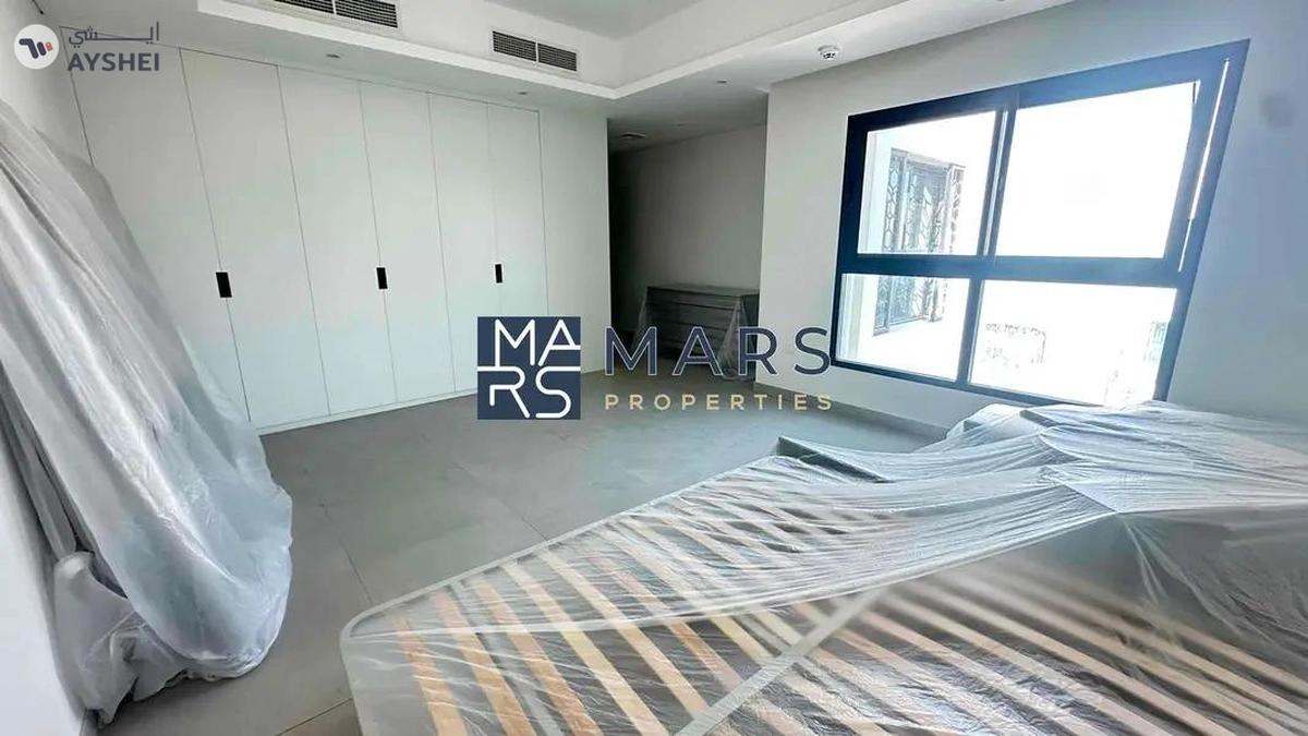 Luxurious 4 bedrooms villa available for rent in Sharjah sustainable city for 145,000 AED yearly-3-3