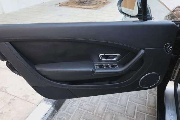 BENTLEY CONTINENTAL GT-113000km-2013-GCC SPECS-FULL SERVICE HISTORY-EXCELLENT CONDITION